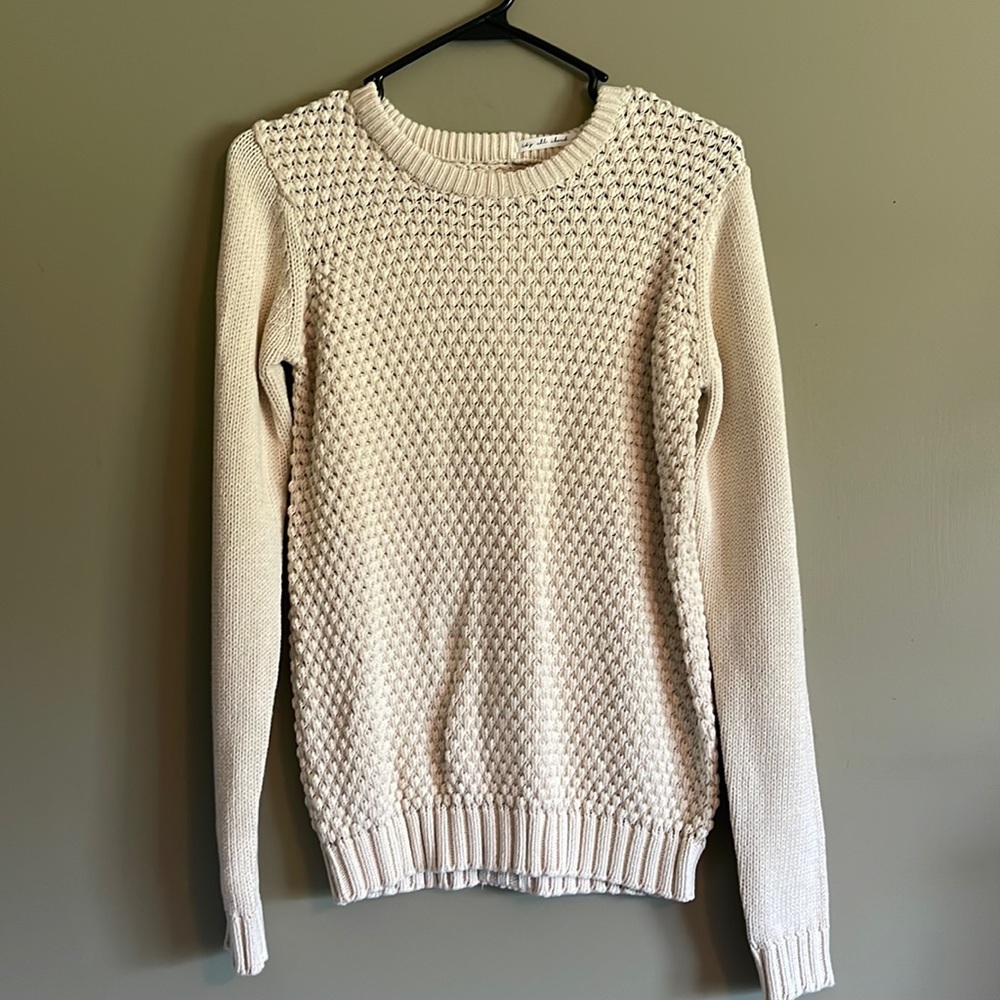 Peppercorn | Sweater with Back Buttons | size M